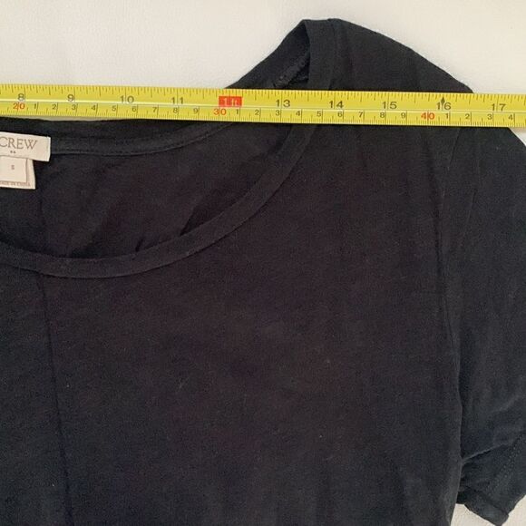 C. Crew Black Short Sleeve Tee Shirt Size S - Picture 3 of 9